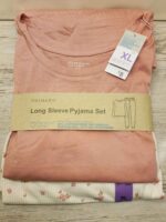 Full sleeves cuffed leg